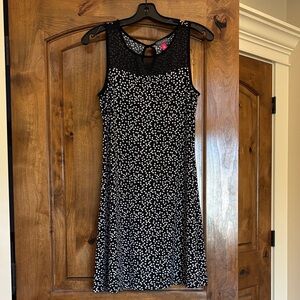 EUC Vince Camuto Black and White Polka Dot Dress XS